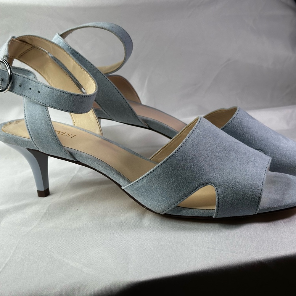 Nine West Blue Heels with Kitten Heel Design